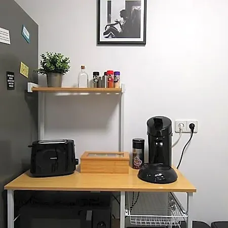 Grazzoo | 1x Einzel- 2x Doppelzimmer 3x Smart Tv Szálloda 3*